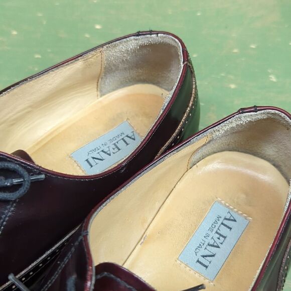 Mens Alfani (Italy) "Paul" Brown Leather Oxford Cap Round Toe Dress Shoes sz10.5 - Picture 9 of 10